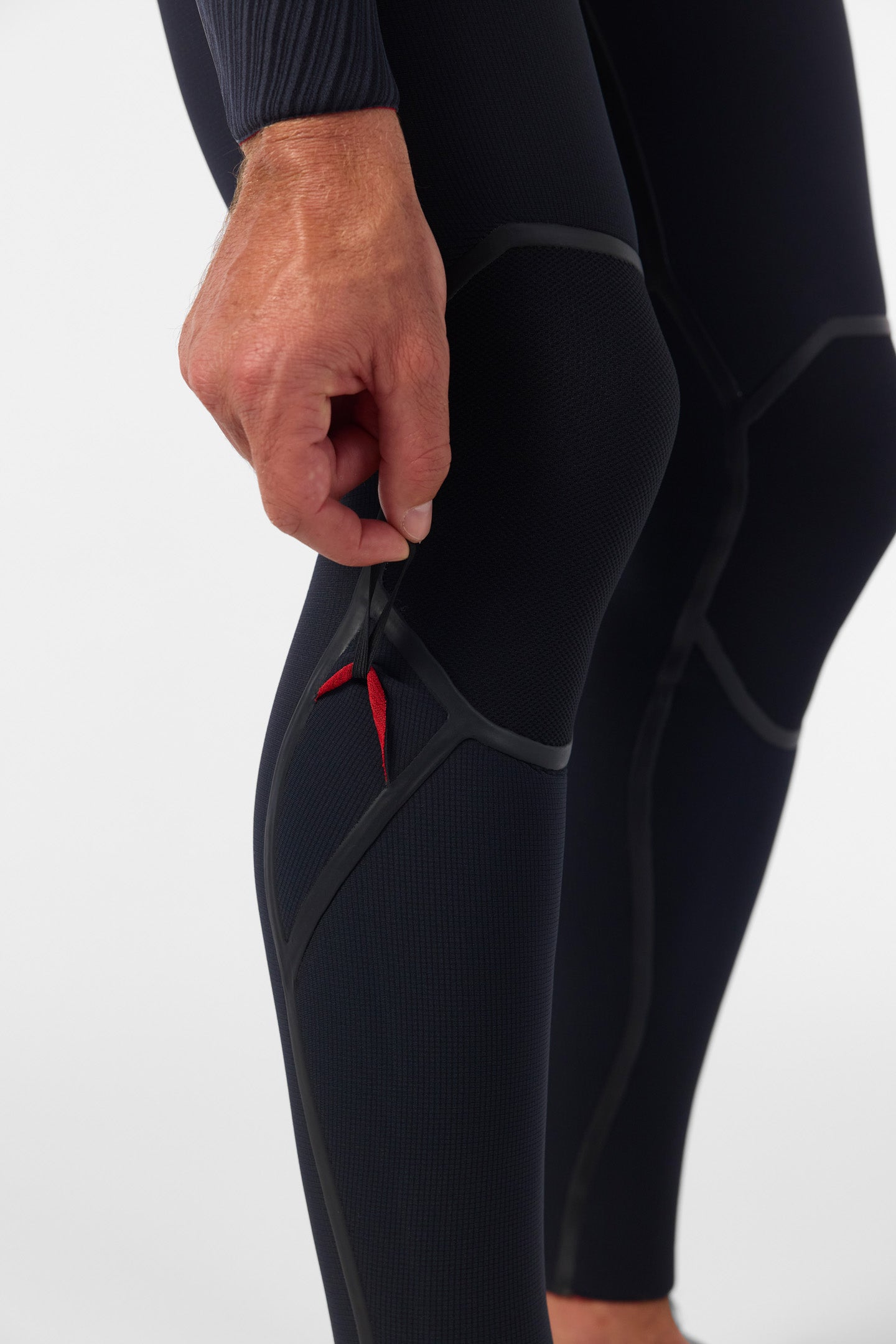 Hyperfreak Fire 4/3mm+ Chest Zip Full Wetsuit - Image 10