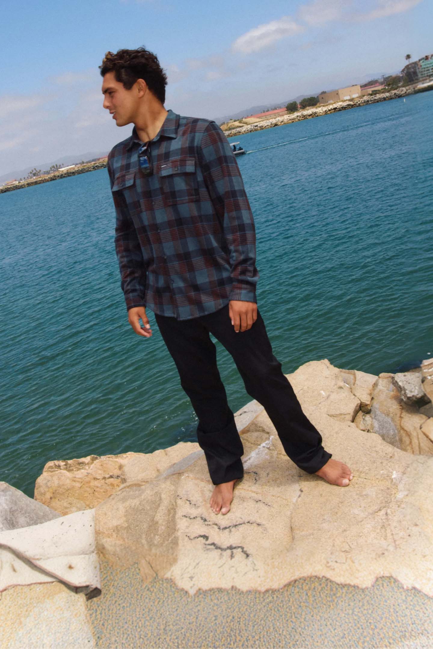Sutton Flannel Long Sleeve Shirt - Image 9