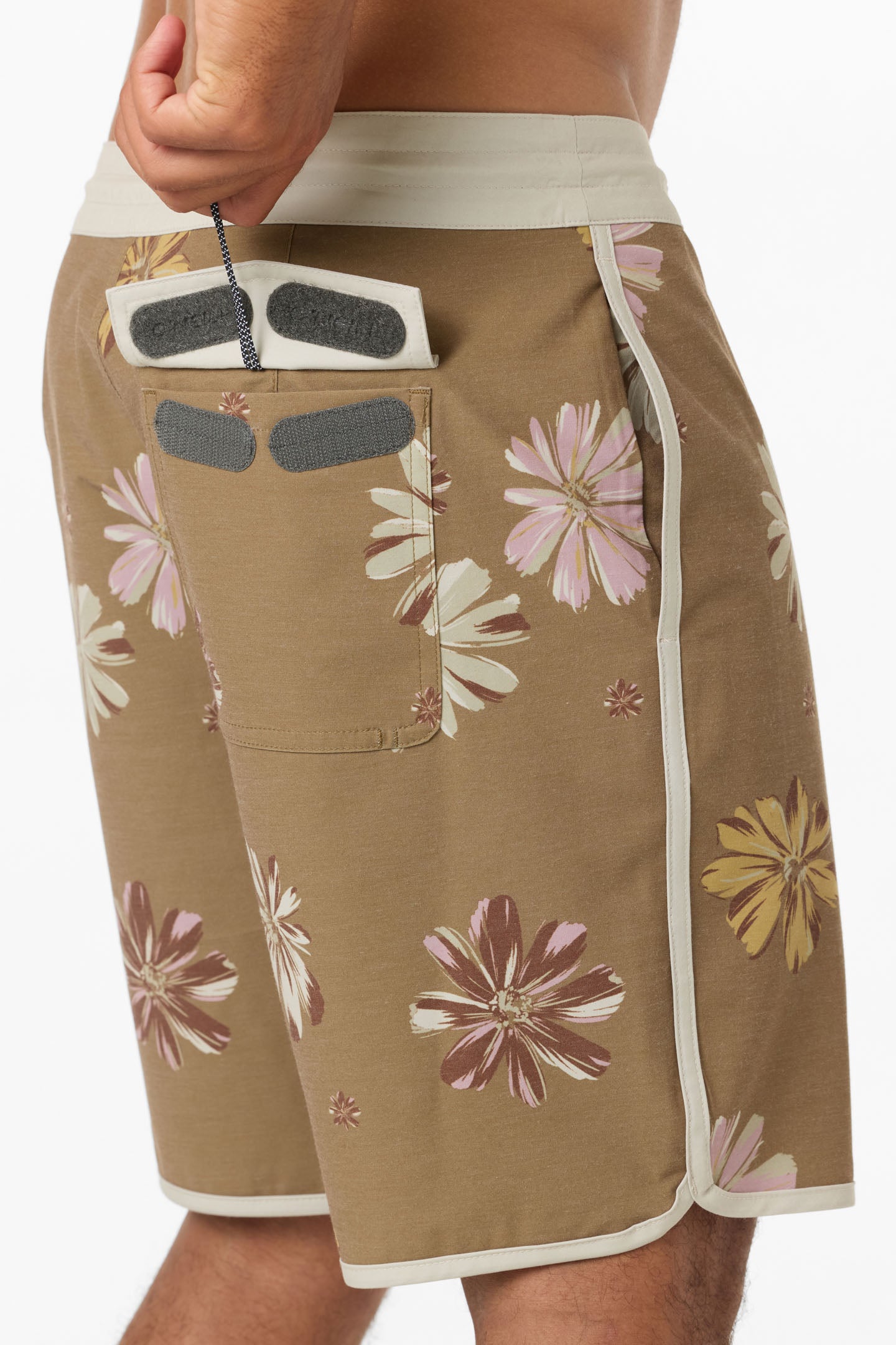 Cruzer Scallop 18 Boardshorts - Image 5
