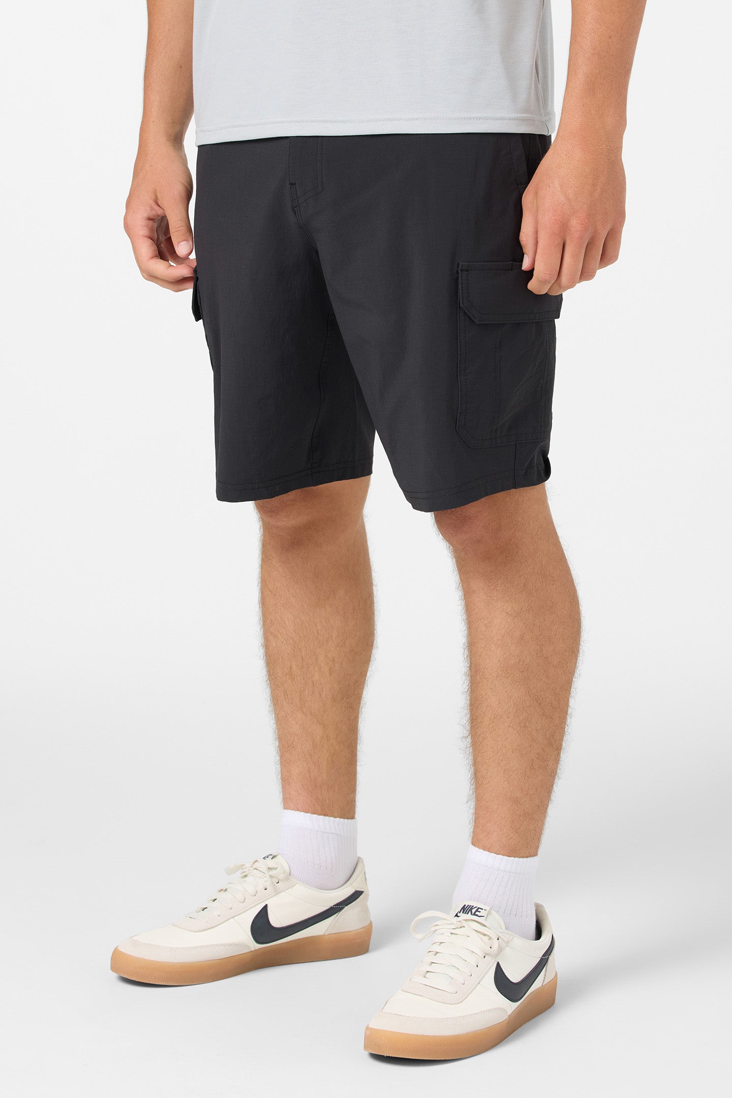 TRVLR Cargo 20 Hybrid Shorts - Image 3