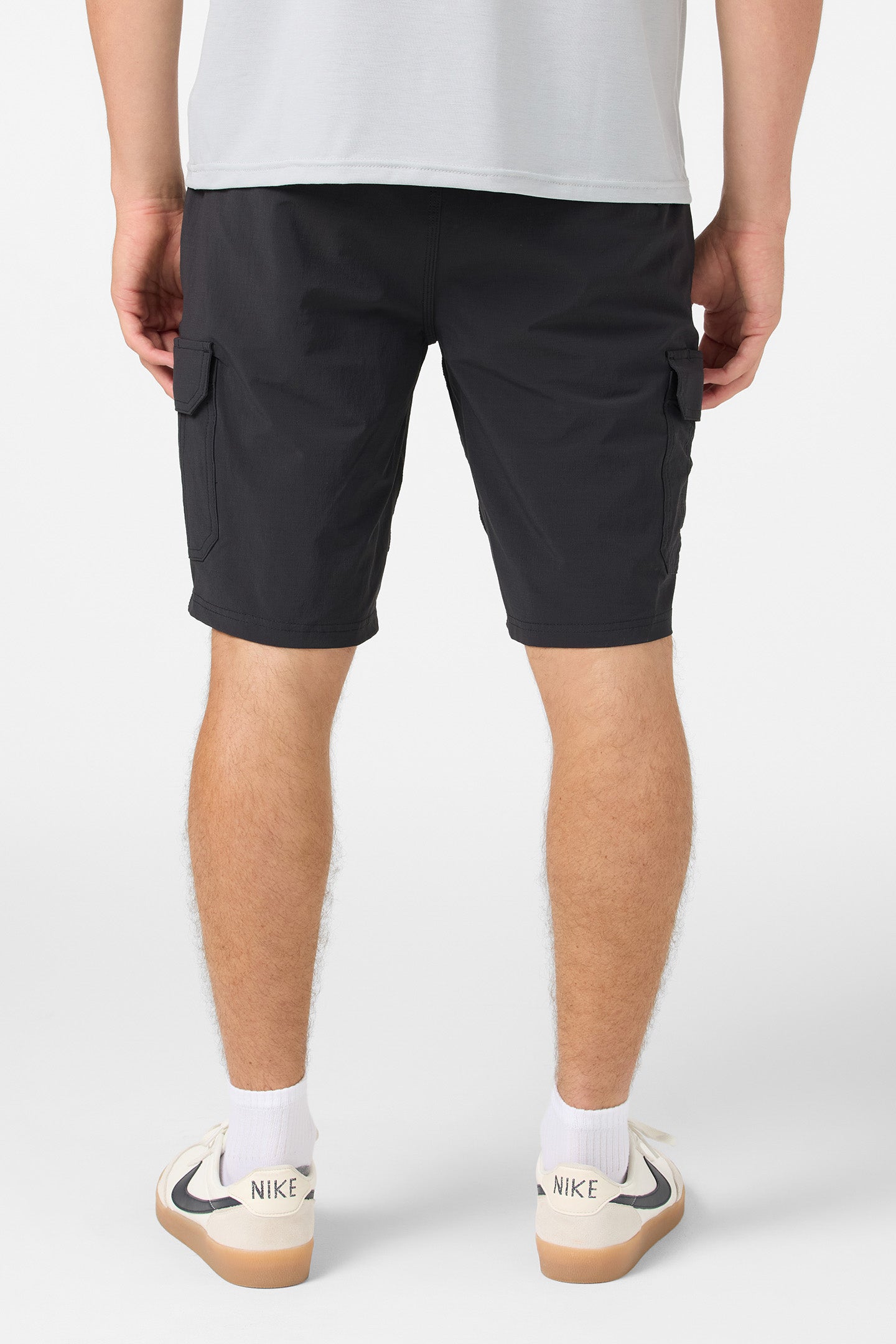 TRVLR Cargo 20 Hybrid Shorts - Image 4