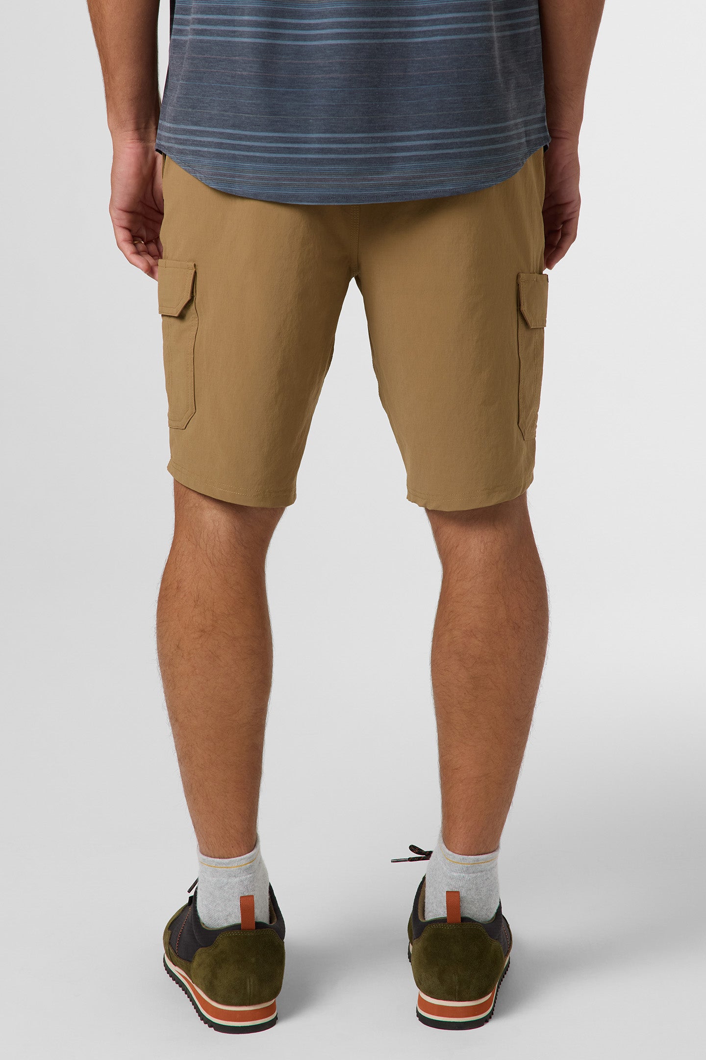 TRVLR Cargo 20 Hybrid Shorts - Image 4